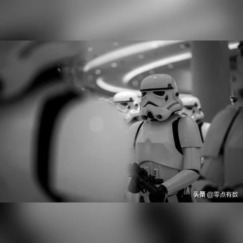 (血战龙城官网)热血沸腾！血战龙城手游带你体验激情澎湃的战斗与传奇人生